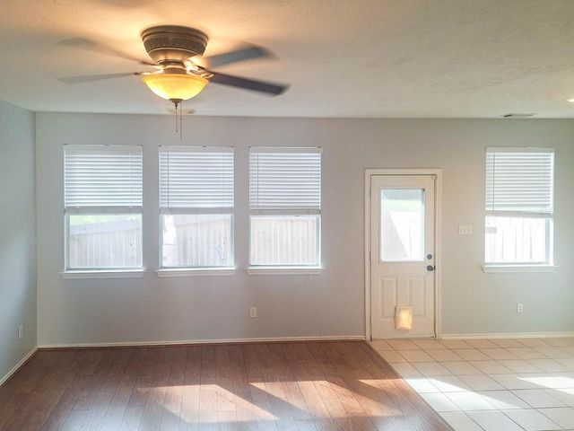 27 Summerhaze Circle, The Woodlands, TX 77382