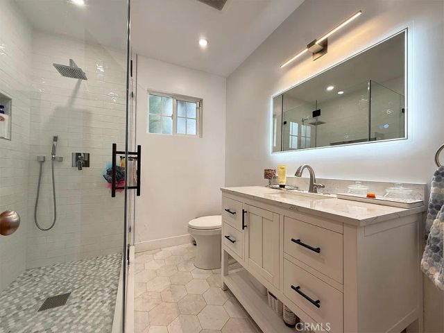 555 Hickory Lane, Pasadena, CA 91103