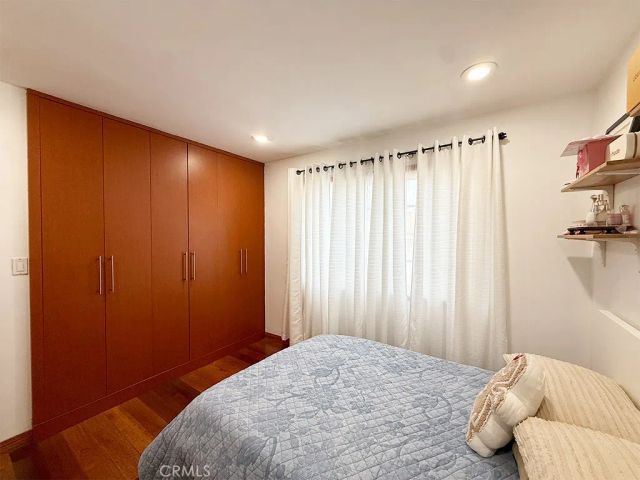 555 Hickory Lane, Pasadena, CA 91103