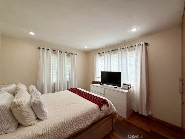 555 Hickory Lane, Pasadena, CA 91103