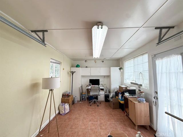 555 Hickory Lane, Pasadena, CA 91103