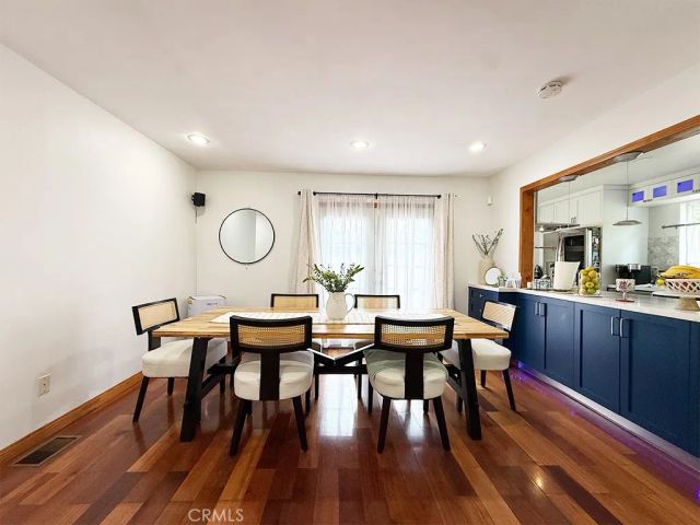 555 Hickory Lane, Pasadena, CA 91103