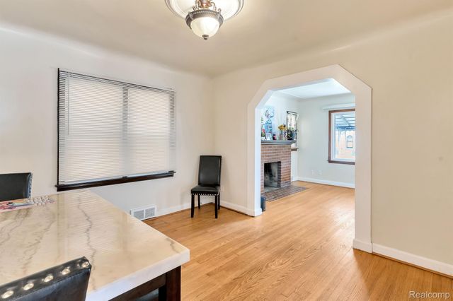 13101 SANTA ROSA Drive, Detroit, MI 48238