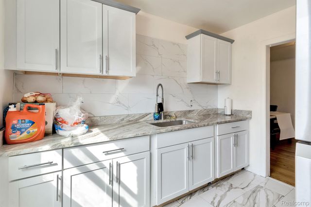 13101 SANTA ROSA Drive, Detroit, MI 48238