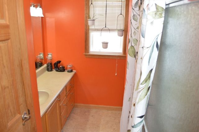 2697 Cranberry Hwy 14, Wareham, MA 02571