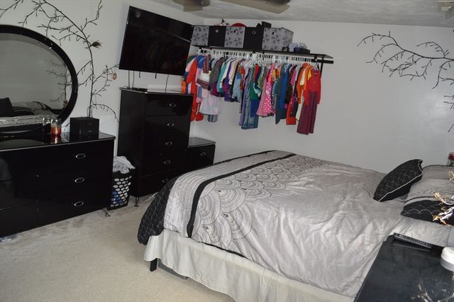 2697 Cranberry Hwy 14, Wareham, MA 02571
