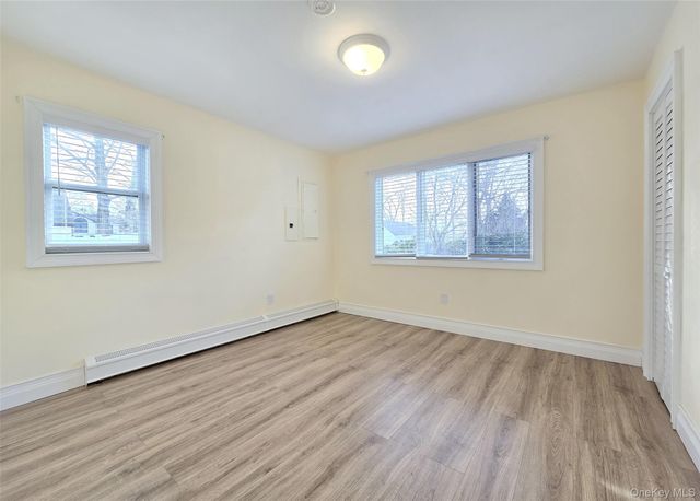 2 Franklin Street, Coram, NY 11727