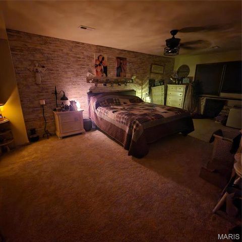 660 W 3rd, Trenton, IL 62293