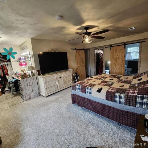 660 W 3rd, Trenton, IL 62293
