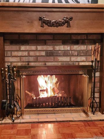 660 W 3rd, Trenton, IL 62293