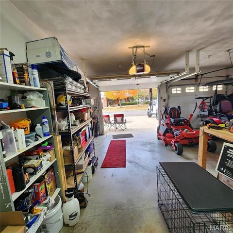 660 W 3rd, Trenton, IL 62293