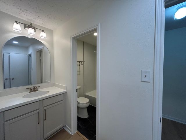 7831 Terra Cotta Drive, Houston, TX 77040