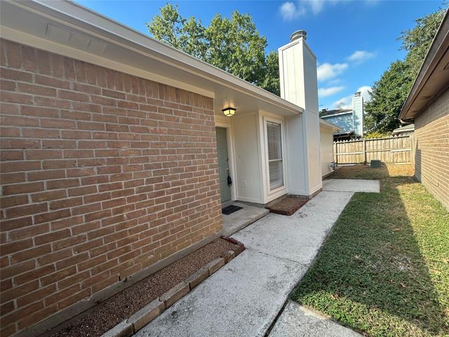 7831 Terra Cotta Drive, Houston, TX 77040