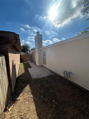 7831 Terra Cotta Drive, Houston, TX 77040