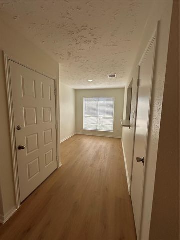7831 Terra Cotta Drive, Houston, TX 77040