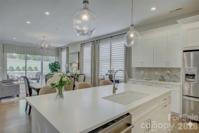 14619 Crosswater Lane, Charlotte, NC 28278