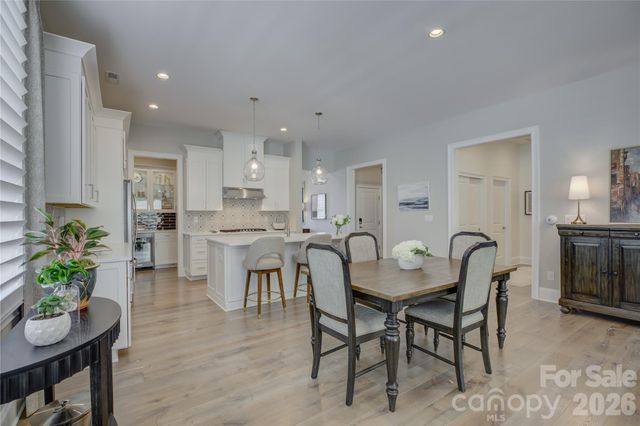 14619 Crosswater Lane, Charlotte, NC 28278