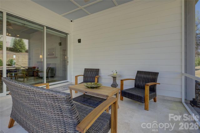 14619 Crosswater Lane, Charlotte, NC 28278