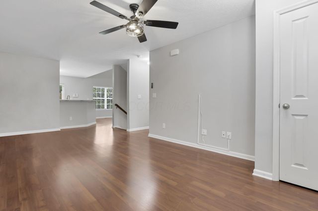 6479 Walnut Fork Drive, Westerville, OH 43081