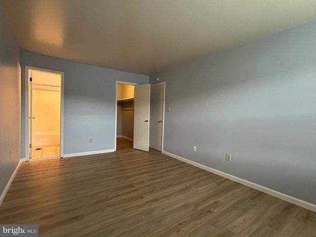 27 MARTINE CT, Newark, DE 19711