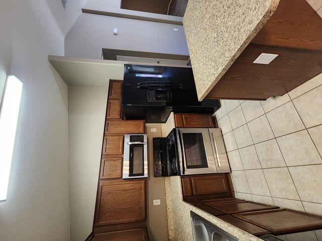 28912 N Coal Avenue, San Tan Valley, AZ 85143
