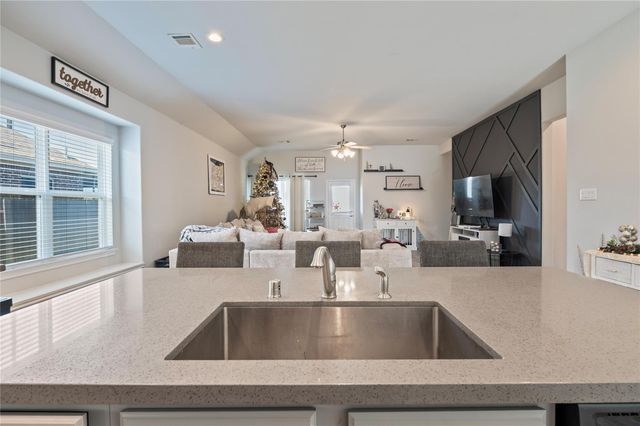 14143 Medina Drive, Baytown, TX 77523