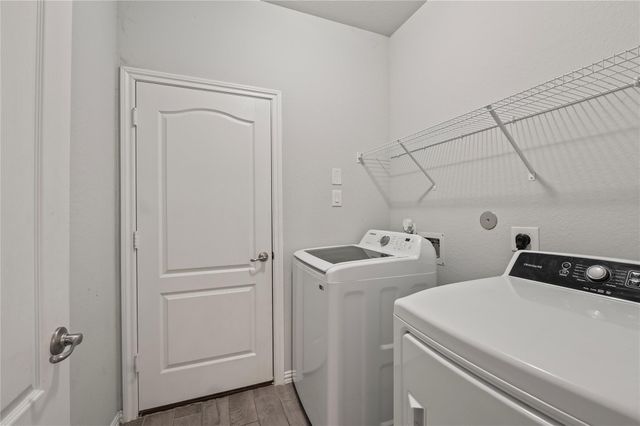 14143 Medina Drive, Baytown, TX 77523