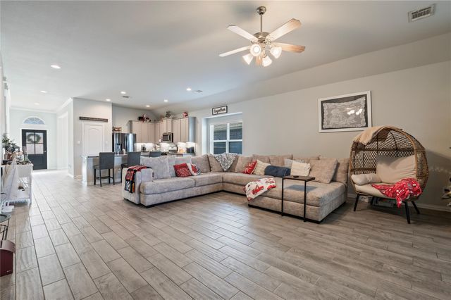 14143 Medina Drive, Baytown, TX 77523