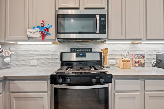 14143 Medina Drive, Baytown, TX 77523