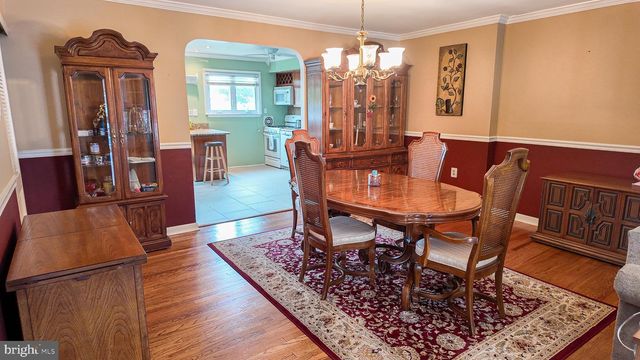 3221 KILBURN RD, Philadelphia, PA 19114