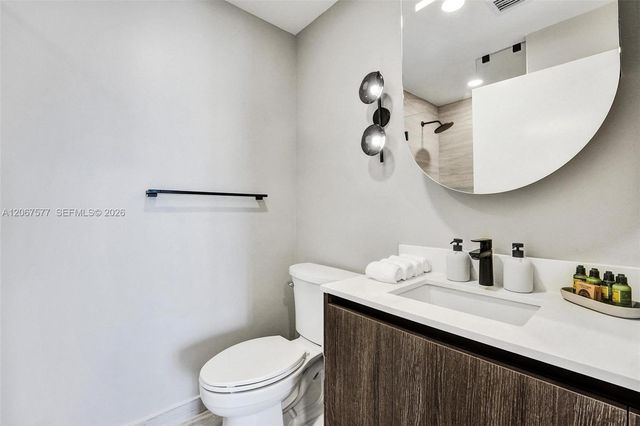 580 72 Street 1001, Miami Beach, FL 33141