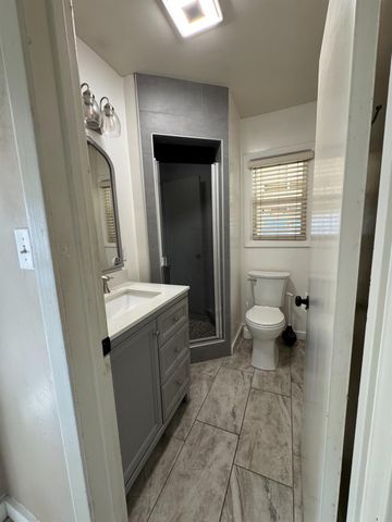 709 S Lee Ave, Lodi, CA 95240