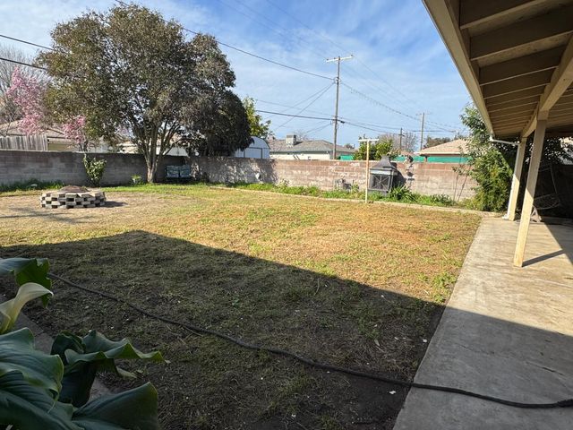 709 S Lee Ave, Lodi, CA 95240