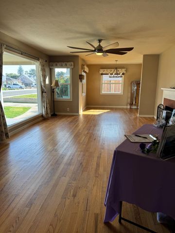 709 S Lee Ave, Lodi, CA 95240