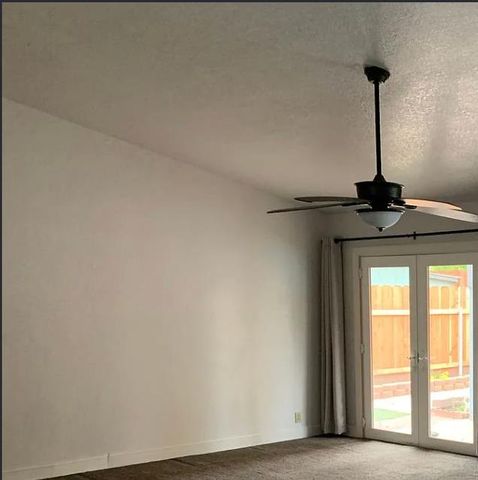 301 Goldrun Dr, Modesto, CA 95354