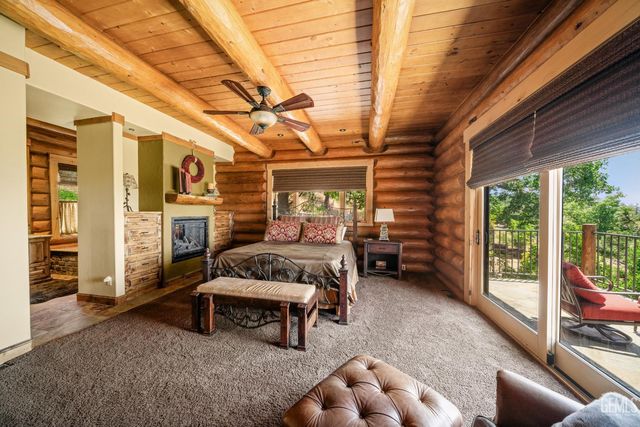 26000 Deertrail Drive, Tehachapi, CA 93561