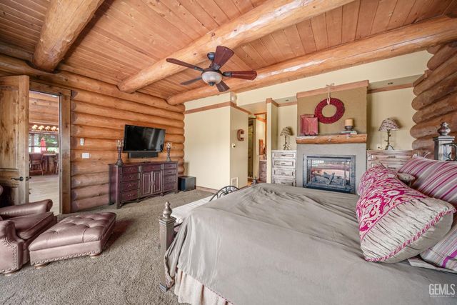 26000 Deertrail Drive, Tehachapi, CA 93561