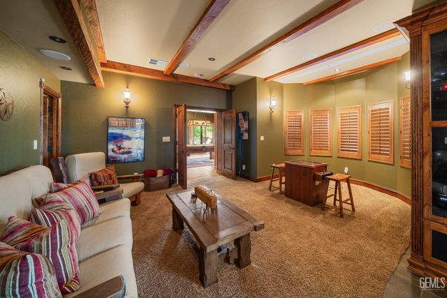 26000 Deertrail Drive, Tehachapi, CA 93561