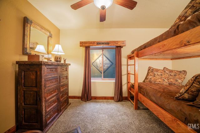 26000 Deertrail Drive, Tehachapi, CA 93561