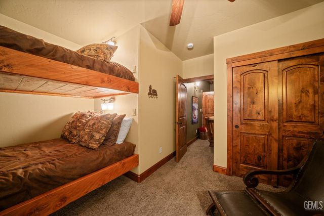 26000 Deertrail Drive, Tehachapi, CA 93561