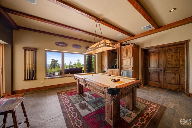 26000 Deertrail Drive, Tehachapi, CA 93561