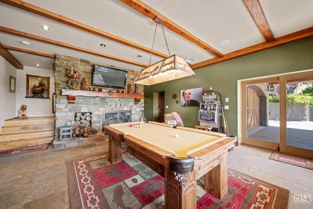 26000 Deertrail Drive, Tehachapi, CA 93561