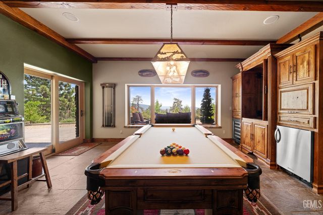 26000 Deertrail Drive, Tehachapi, CA 93561