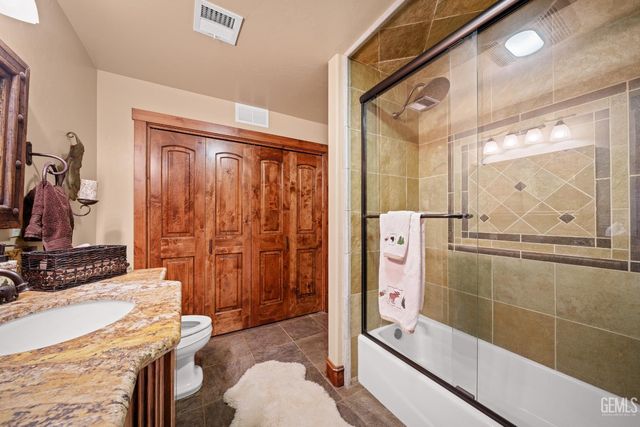 26000 Deertrail Drive, Tehachapi, CA 93561