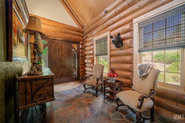 26000 Deertrail Drive, Tehachapi, CA 93561