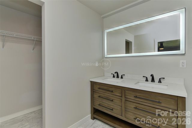 2105 Highland Street, Charlotte, NC 28208