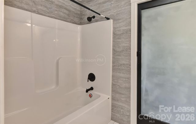 2105 Highland Street, Charlotte, NC 28208