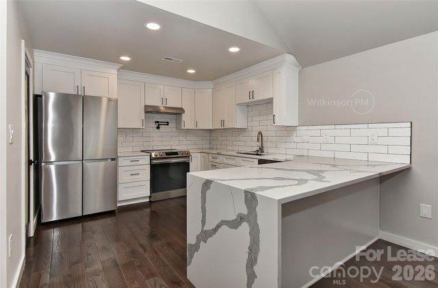 2105 Highland Street, Charlotte, NC 28208