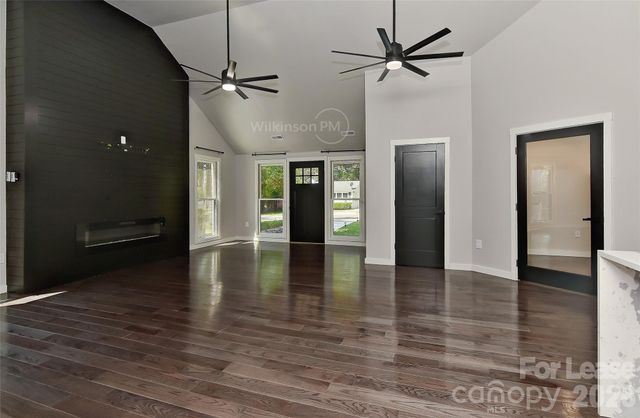 2105 Highland Street, Charlotte, NC 28208