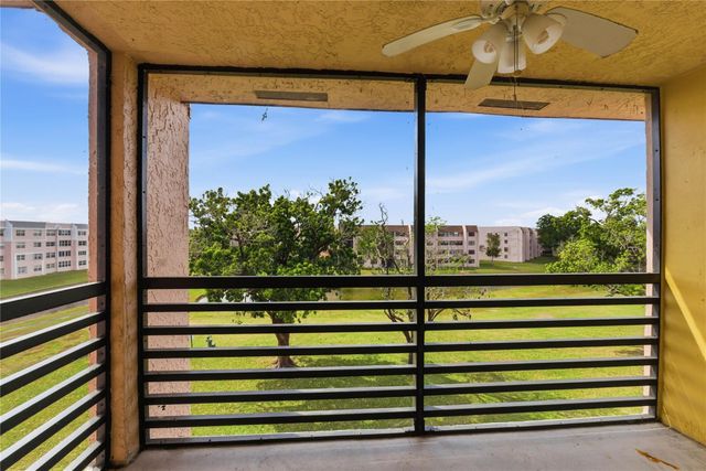 2748 NW 104th Avenue 403, Sunrise, FL 33322